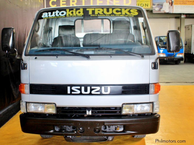 Isuzu Dropside 128 Japan Truck 10ft 4JB1 4x4 in Philippines