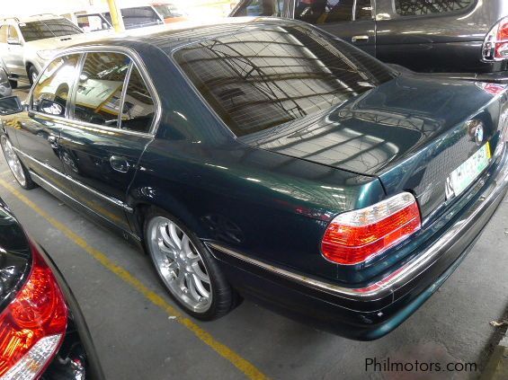 BMW 740i in Philippines