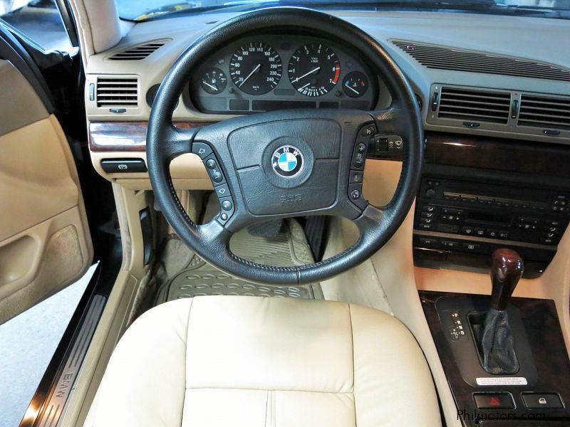 BMW 740 in Philippines