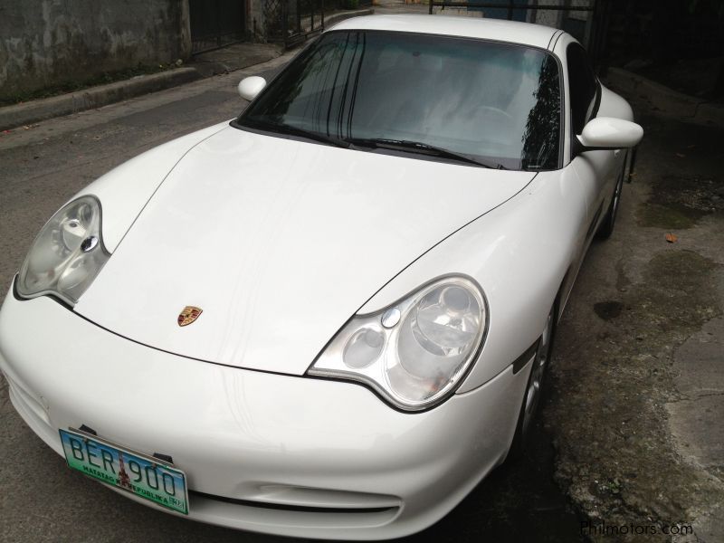 Porsche 924 in Philippines