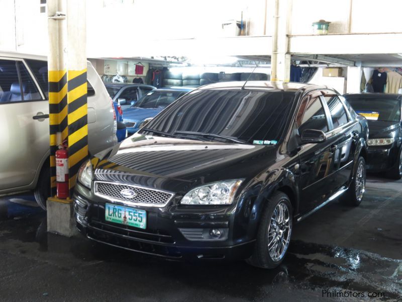 Ford Focus 1.8 Ghia in Philippines