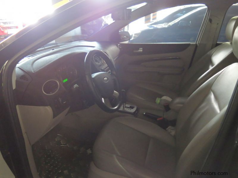Ford Focus 1.8 Ghia in Philippines