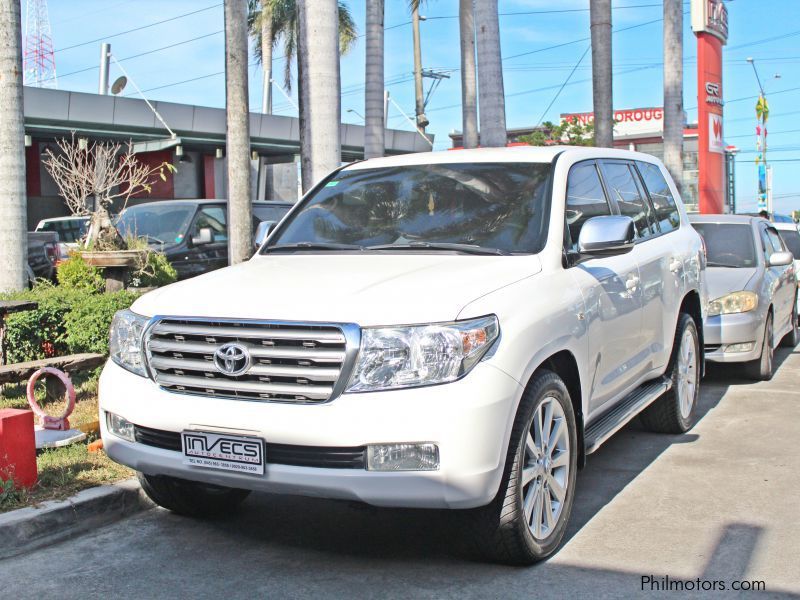 Toyota Landcruiser in Philippines