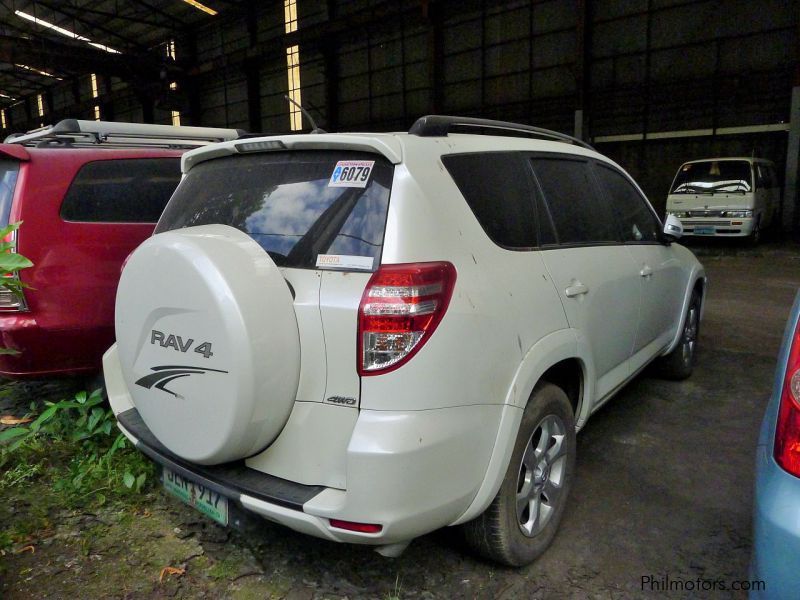 Toyota RAV 4 in Philippines