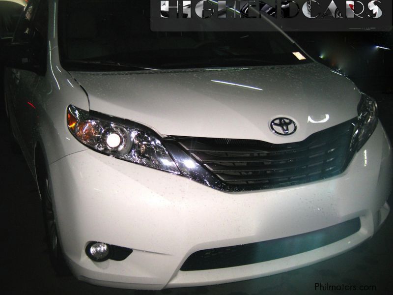 Toyota Sienna in Philippines