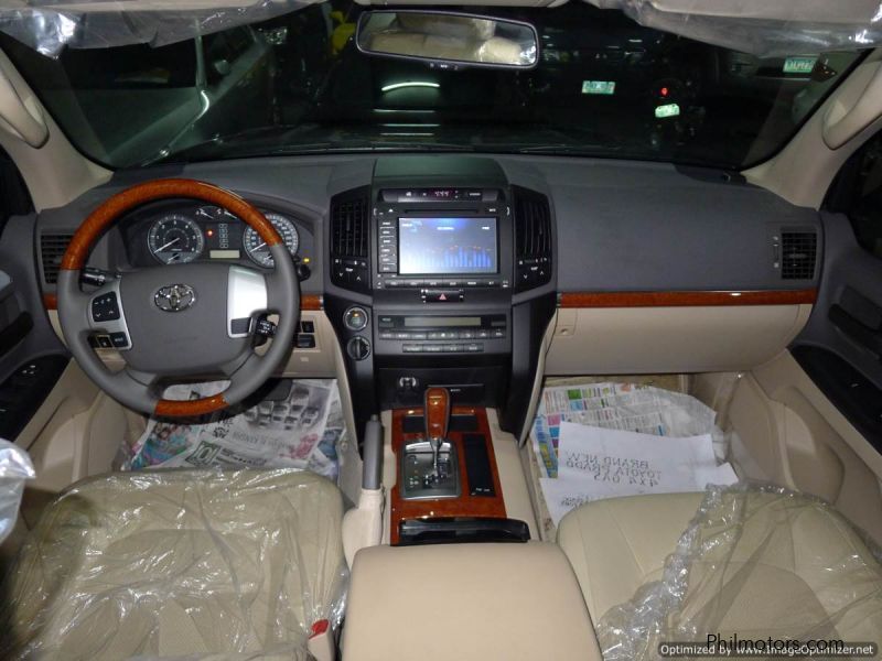 Toyota Land Cruiser GXR V8 in Philippines