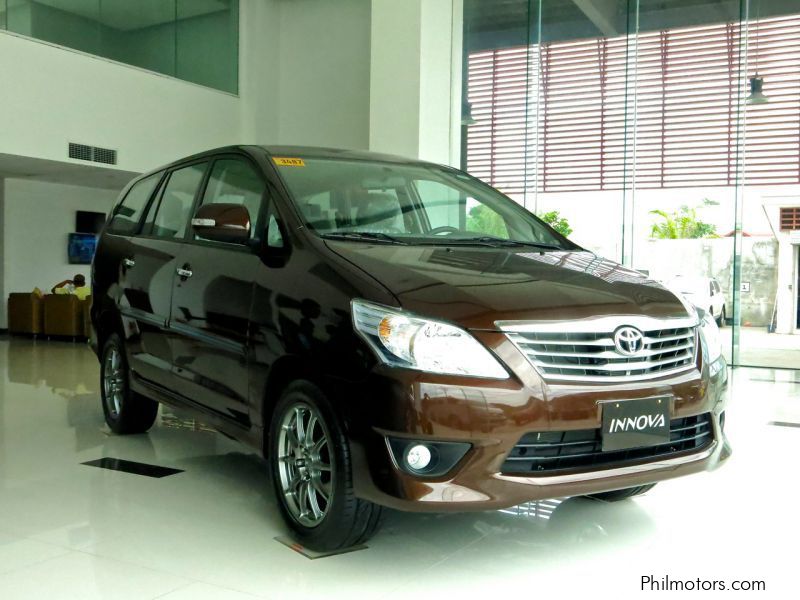 Toyota Innova G in Philippines