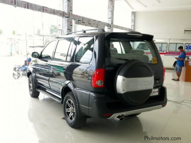 Isuzu Sportivo
