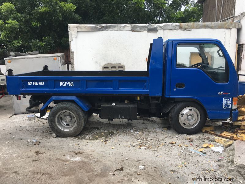 Used Isuzu Elf MIni Dump Truck 2004 Elf MIni Dump Truck for sale