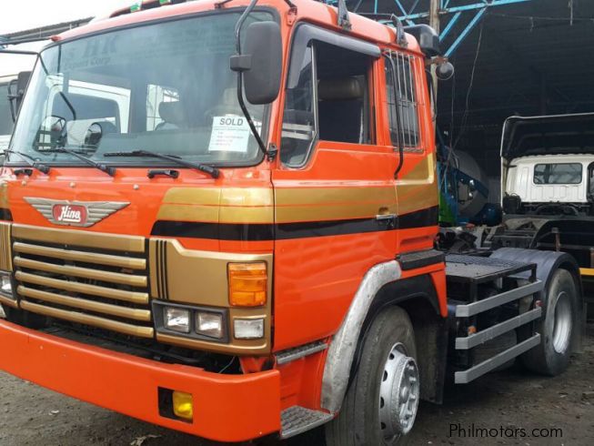 Used Isuzu tractor head, dump truck, wingvan, dropside ...