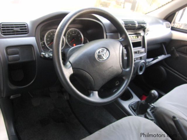 Toyota Avanza 2024: Evolusi yang Dinantikan, atau Sekadar Perbaikan?