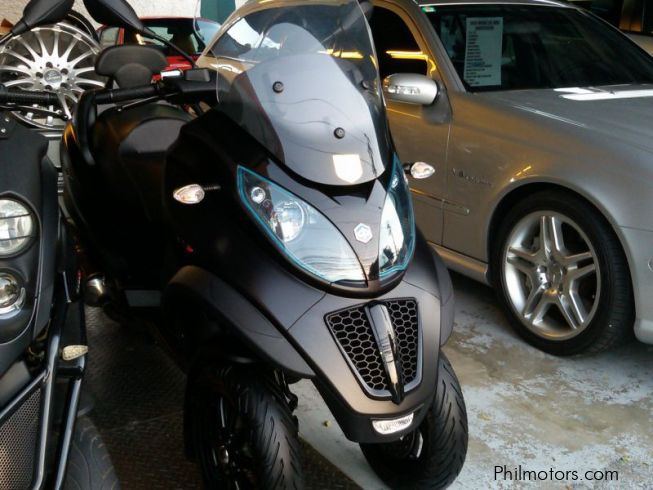 Used Piaggio MP3 500cc | 2014 MP3 500cc for sale ...