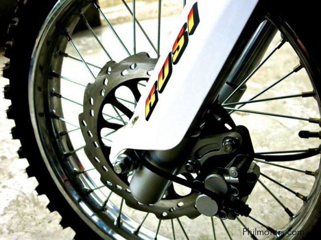 New Rusi KR-Z 150 | 2014 KR-Z 150 for sale | Countrywide Rusi KR-Z 150 ...