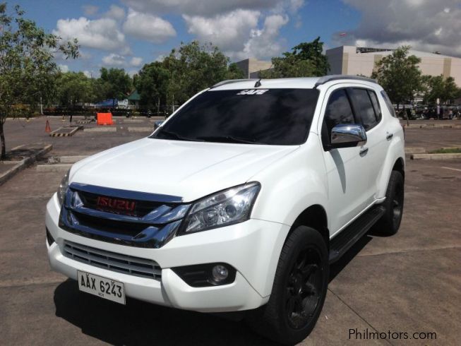 Used Isuzu MUX | 2015 MUX for sale | Quezon Isuzu MUX ... Used Isuzu MUX | 2015 MUX for sale | Quezon Isuzu MUX ...