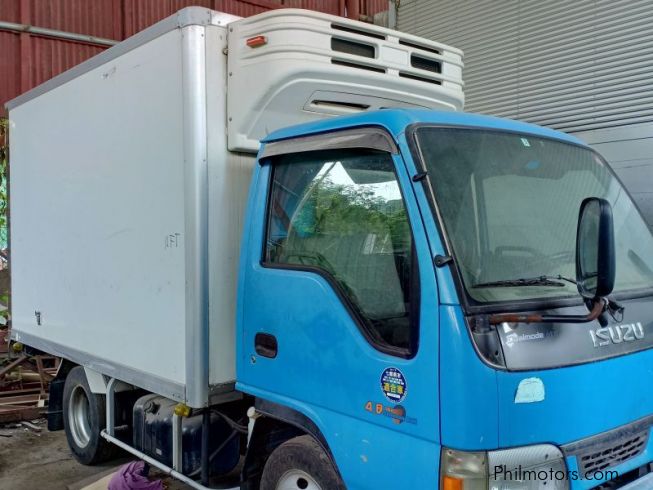 Isuzu ELF NKR FREEZER VAN 4HL1 in Philippines
