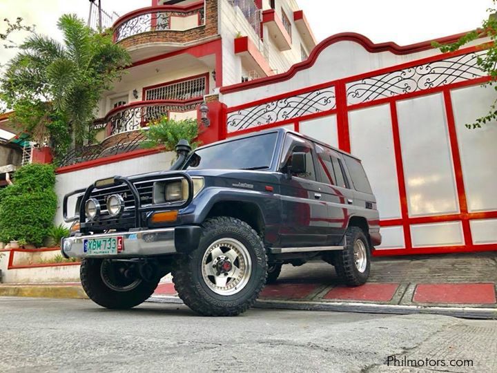 Toyota Land Cruiser in Philippines