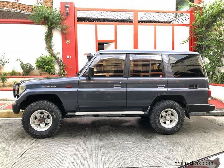 Toyota Land Cruiser in Philippines