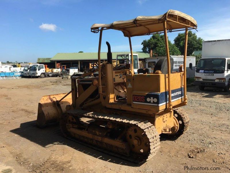 KOMATSU D20S-5 in Philippines