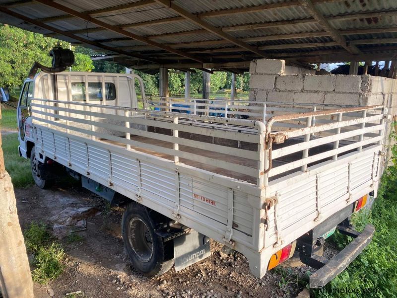 Isuzu Elf in Philippines