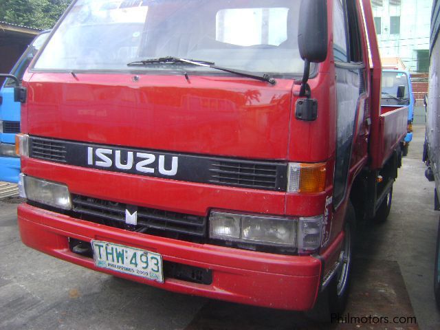Isuzu dropside 10ft in Philippines