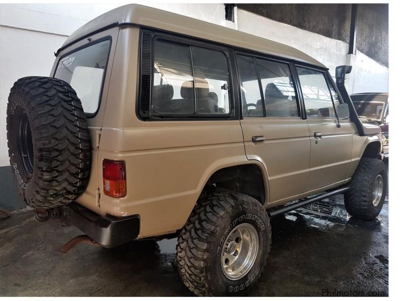 Mitsubishi pajero in Philippines