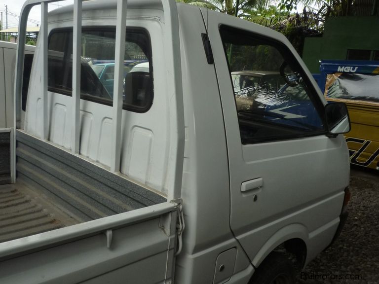 Nissan Vanette Truck 4x2 Single Tires in Philippines