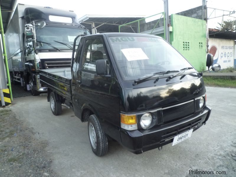 Nissan Recon Vanette Truck 4x4 Rear Single Tires LD20 in Philippines