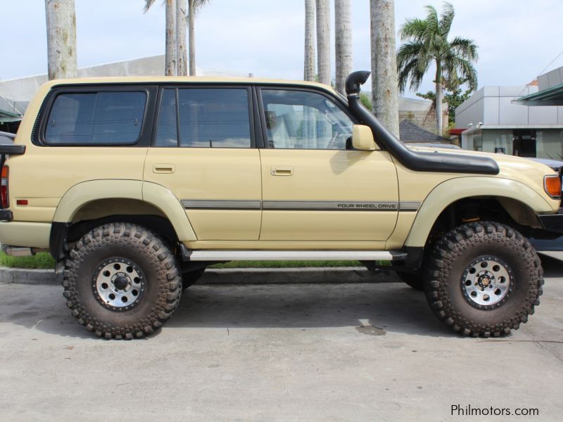 Toyota Land Cruiser in Philippines