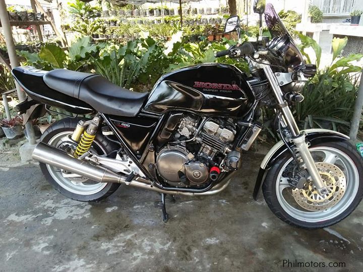 Honda CB400 in Philippines