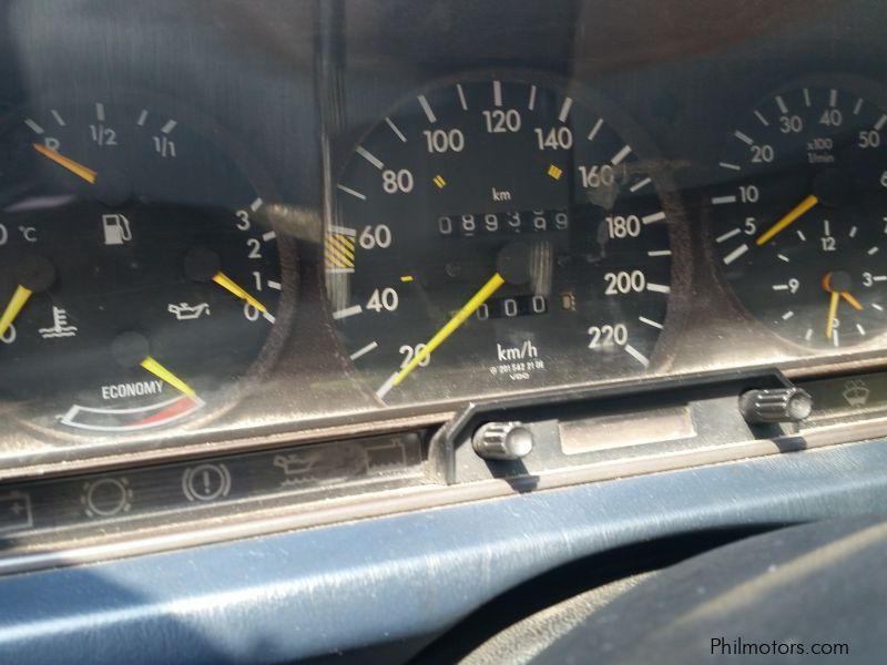 Mercedes-Benz 190 E in Philippines