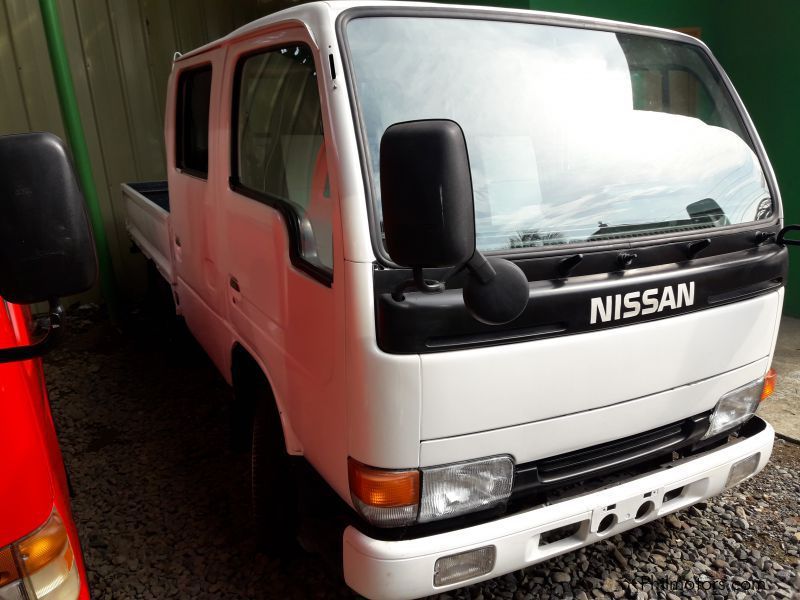 Nissan Atlas Double Cab Truck Single Tire 4x4 in Philippines