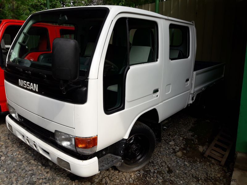 Nissan Atlas Double Cab Truck Single Tire 4x4 in Philippines