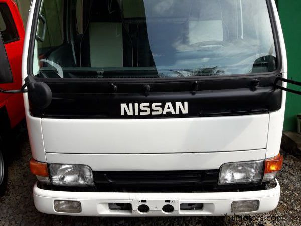 Nissan Atlas Double Cab Truck Single Tire 4x4 in Philippines