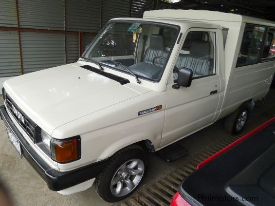 Toyota Tamaraw FX in Philippines