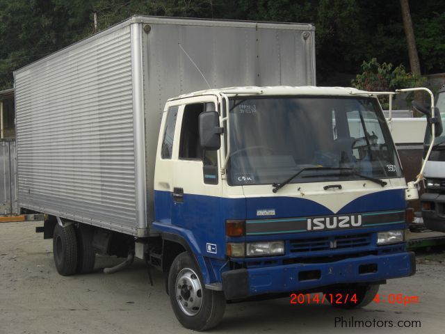 Isuzu forward aluminum van in Philippines