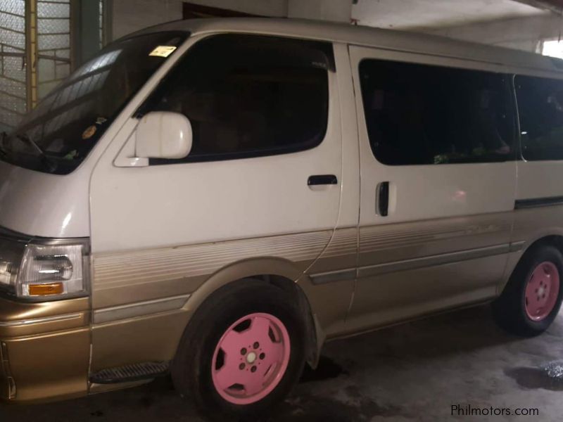 Toyota HiAce van in Philippines