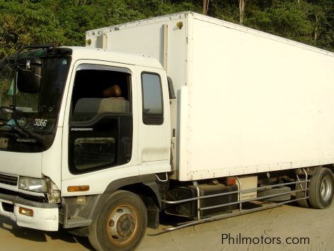 Isuzu forward reefer van in Philippines