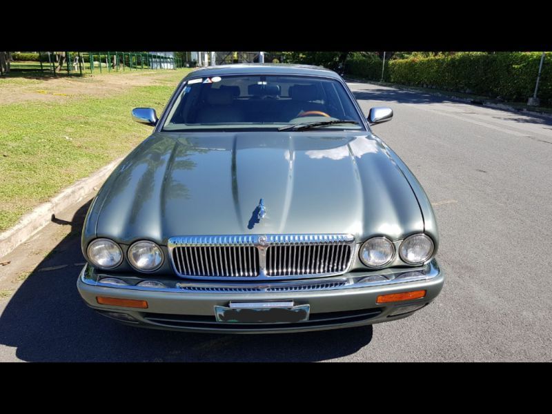 Jaguar XJ6 VANDEN PLAS in Philippines