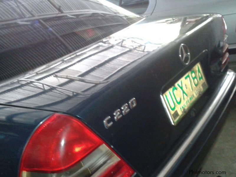 Mercedes-Benz c220 in Philippines