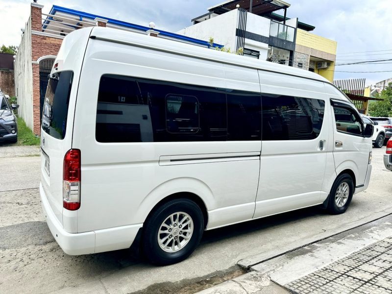 Mitsubishi 1994 Mitsubishi L300 Versa Van in Philippines