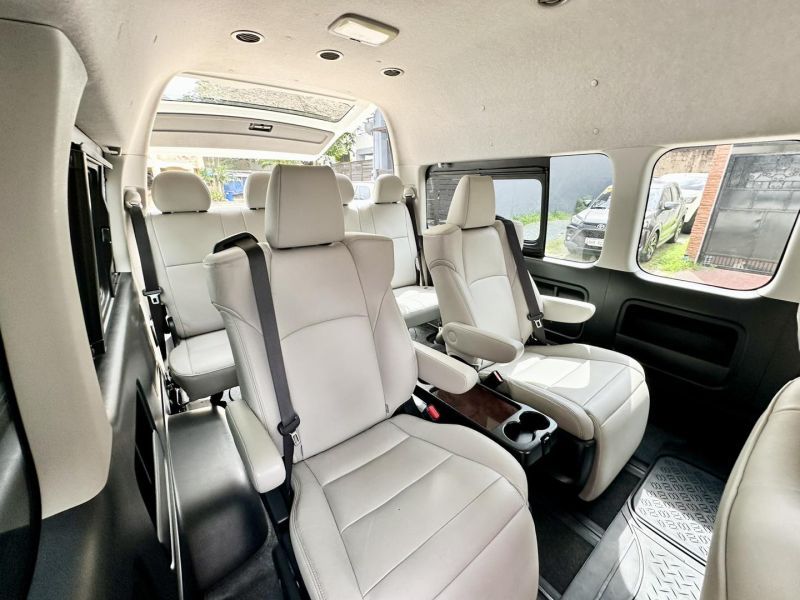 Mitsubishi 1994 Mitsubishi L300 Versa Van in Philippines