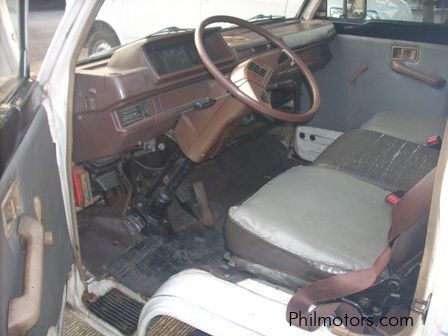 Mitsubishi L300 FB ALUMINUM VAN in Philippines