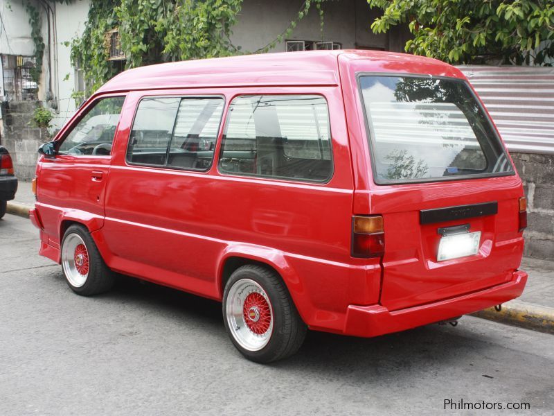 Toyota lite ace in Philippines