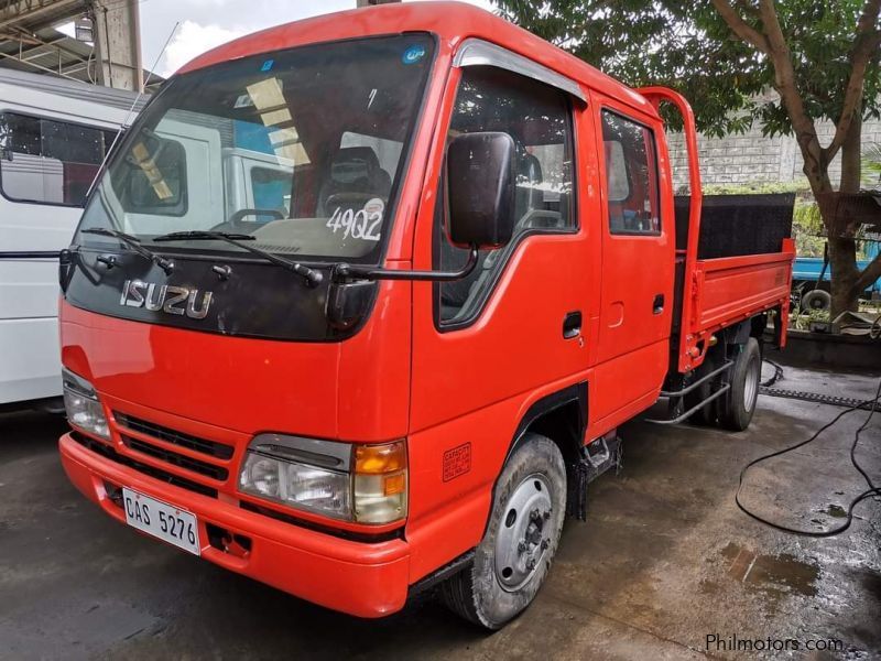 Isuzu ISUZU ELF 6WHEELER DOUBLE CAB in Philippines