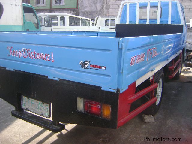 Isuzu dropside body in Philippines