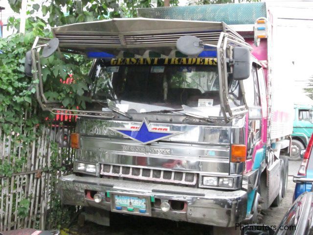 Isuzu dump truck in Philippines