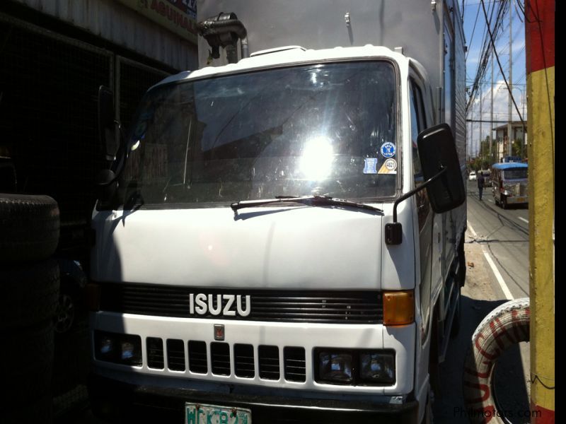 Isuzu Aluminum Van in Philippines