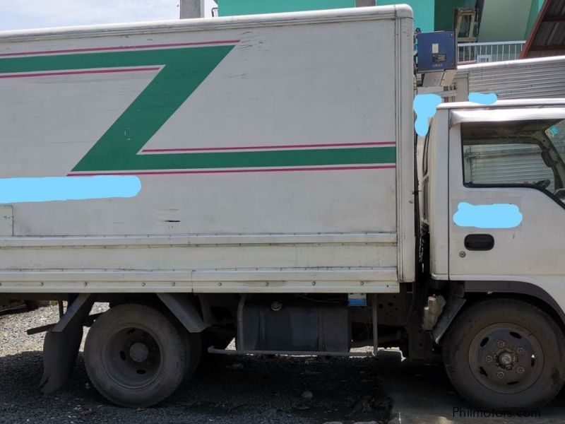 Isuzu Elf in Philippines