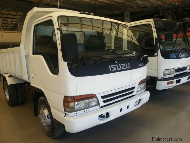 Isuzu Mini Dump truck in Philippines