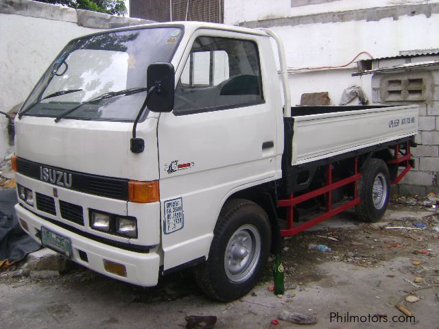 Isuzu dropside 10ft in Philippines